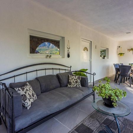 Holiday House Dino Bribir  Εξωτερικό φωτογραφία