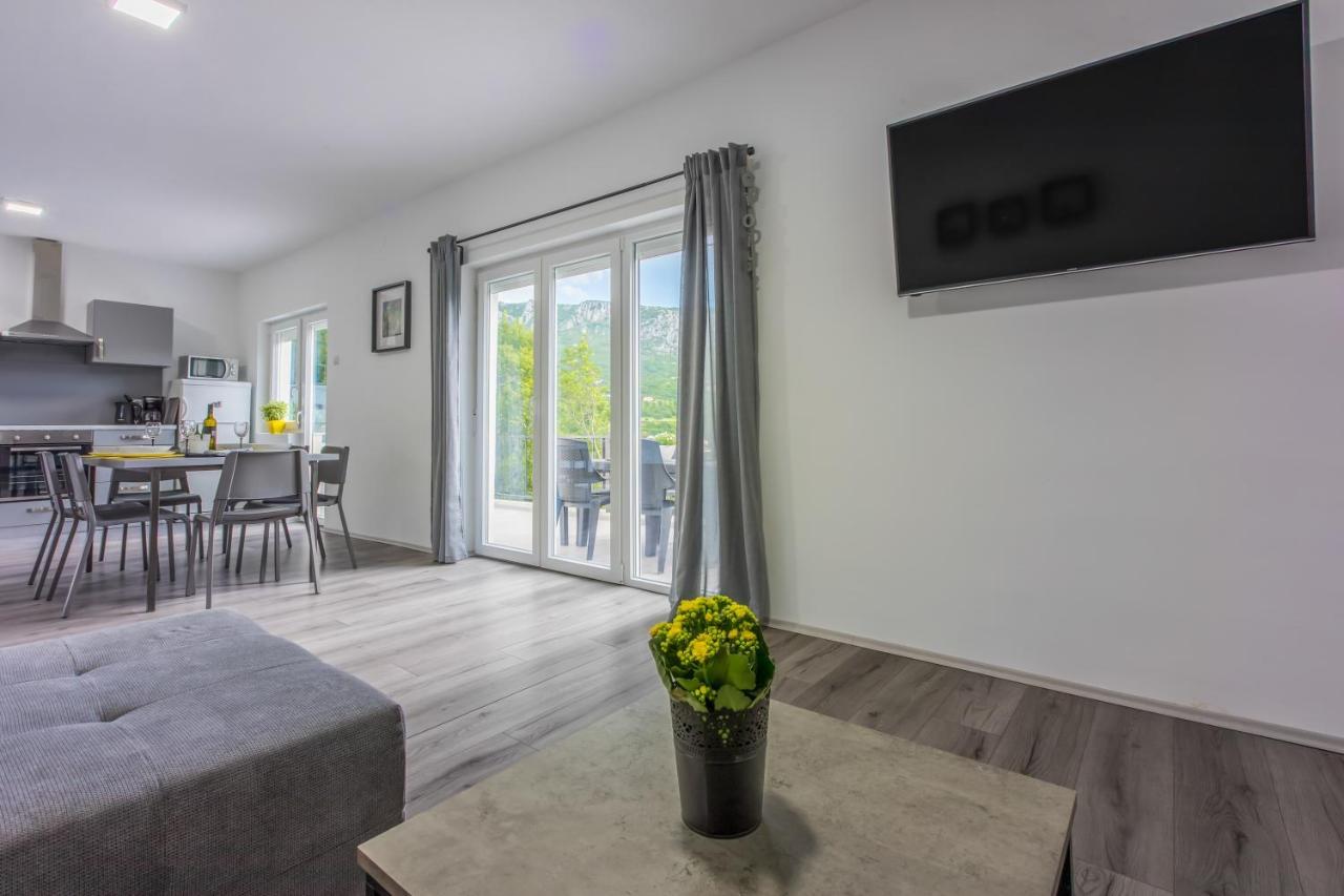 Holiday House Dino Bribir  Εξωτερικό φωτογραφία