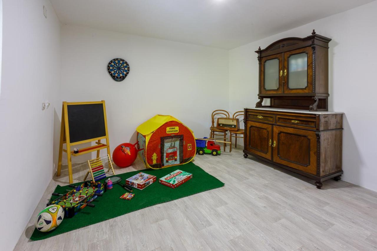 Holiday House Dino Bribir  Εξωτερικό φωτογραφία
