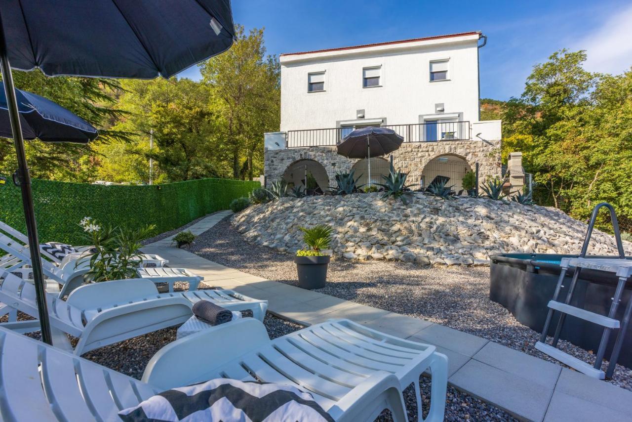 Holiday House Dino Bribir  Εξωτερικό φωτογραφία