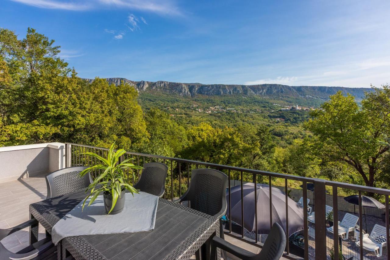 Holiday House Dino Bribir  Εξωτερικό φωτογραφία